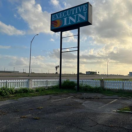 Executive Inn Robstown Exterior foto